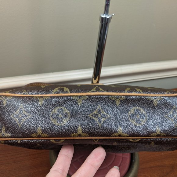 Auth Louis Vuitton Odeon Pm Monogram Canvas and Calf Leather Cross Body … - Picture 6 of 14